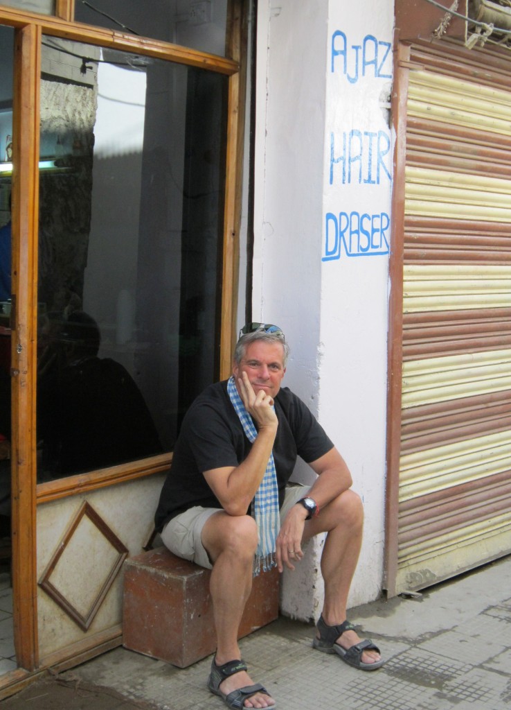Waiting for my turn outside of the Hair Drasser shop in Leh.