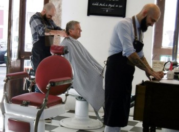 That's me in the chair and Luis at the helm, doing his thing